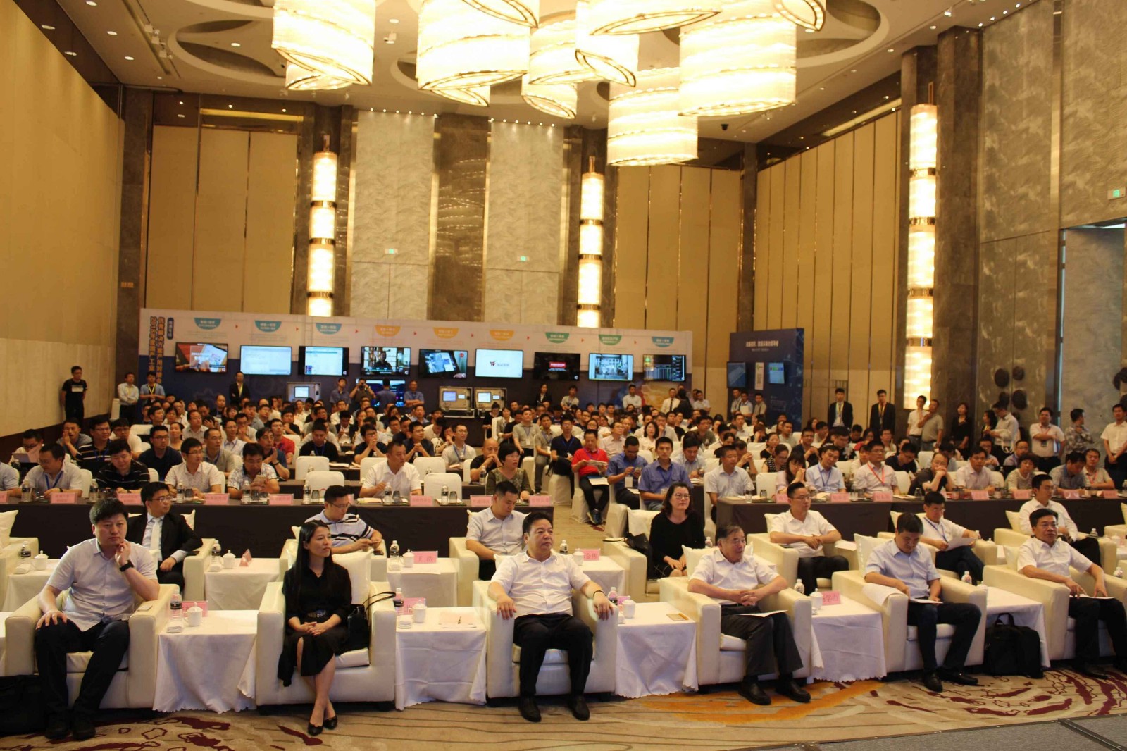 1529559993164.jpg 1529559993164.jpg